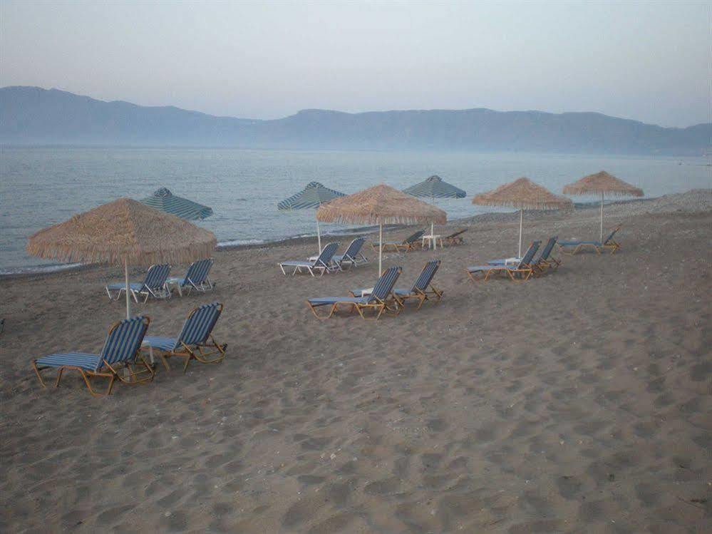 Mesogios Beach Korfalonas Dış mekan fotoğraf